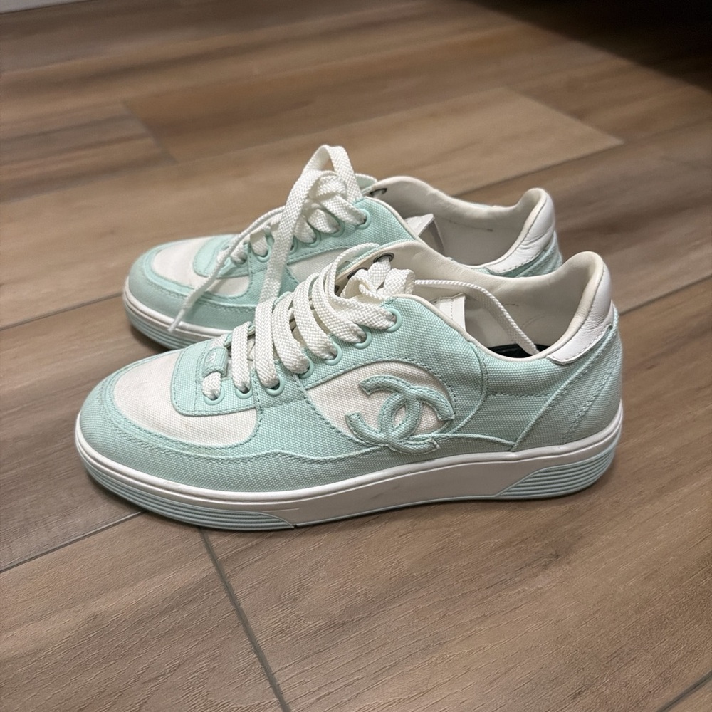 CHANEL Women's Pastel Green and White Sneakers